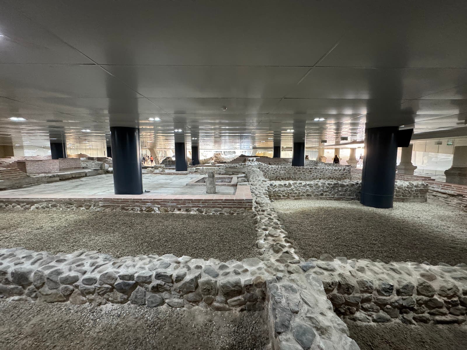 Independence Square The Largo - Image 1