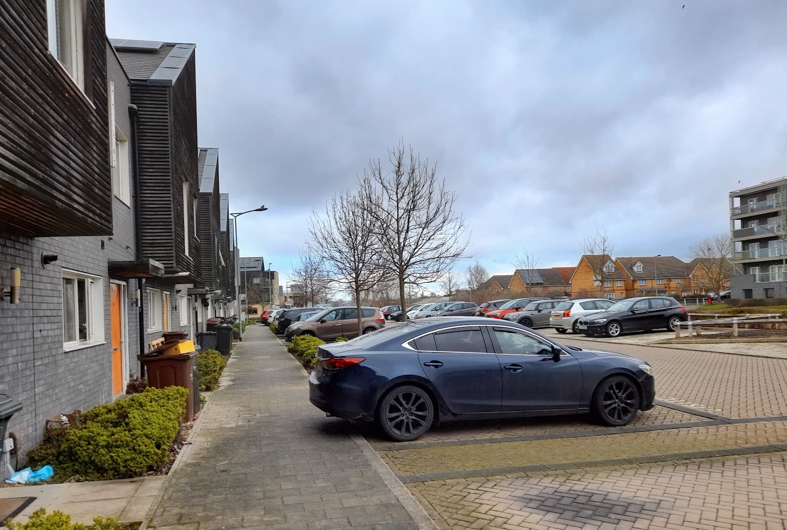 Barkingside - Image 1