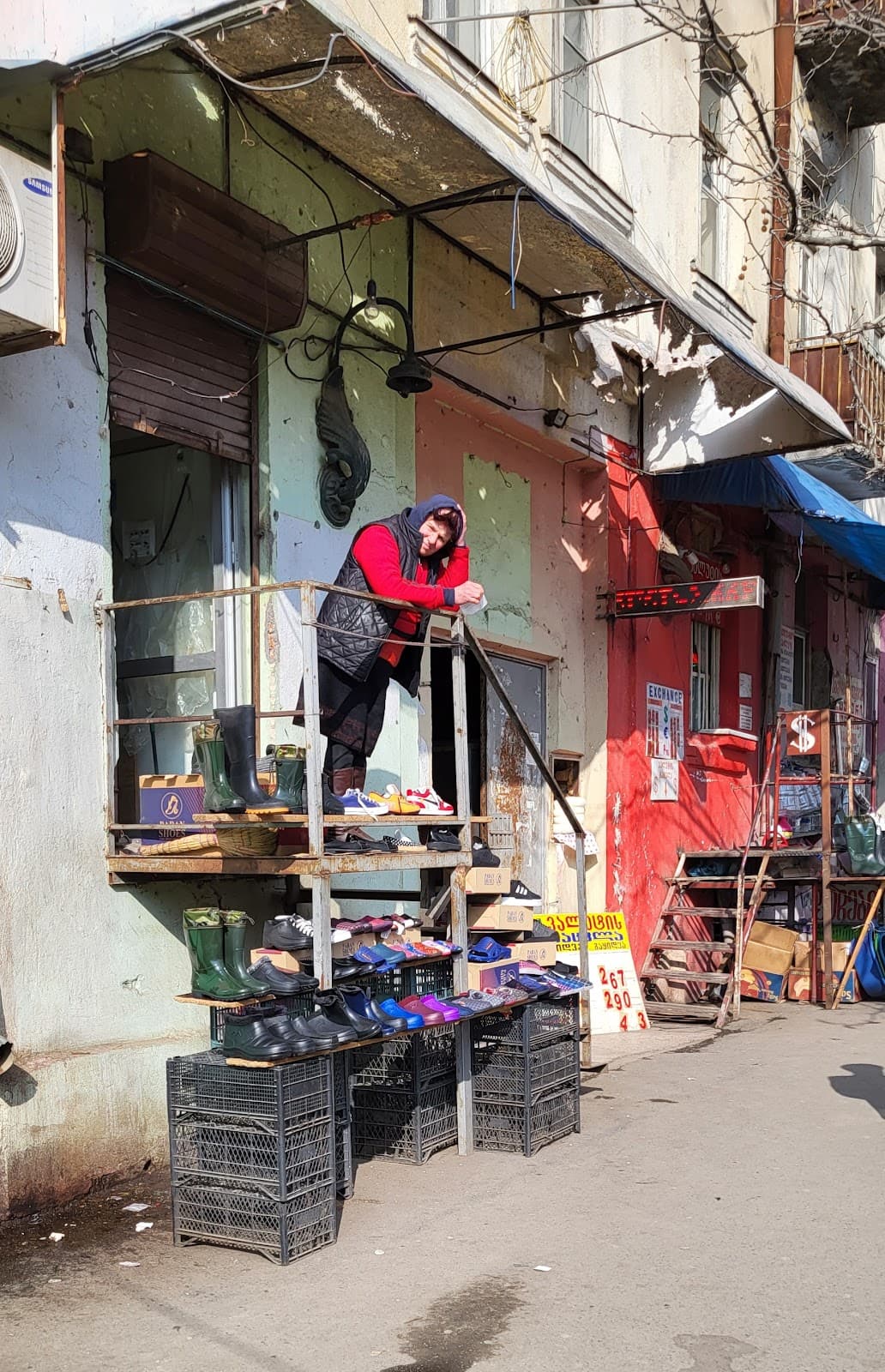 Navtlugi Market Samgori - Image 1