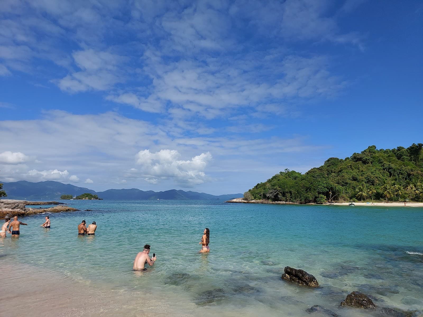 Cataguases Island - Image 1