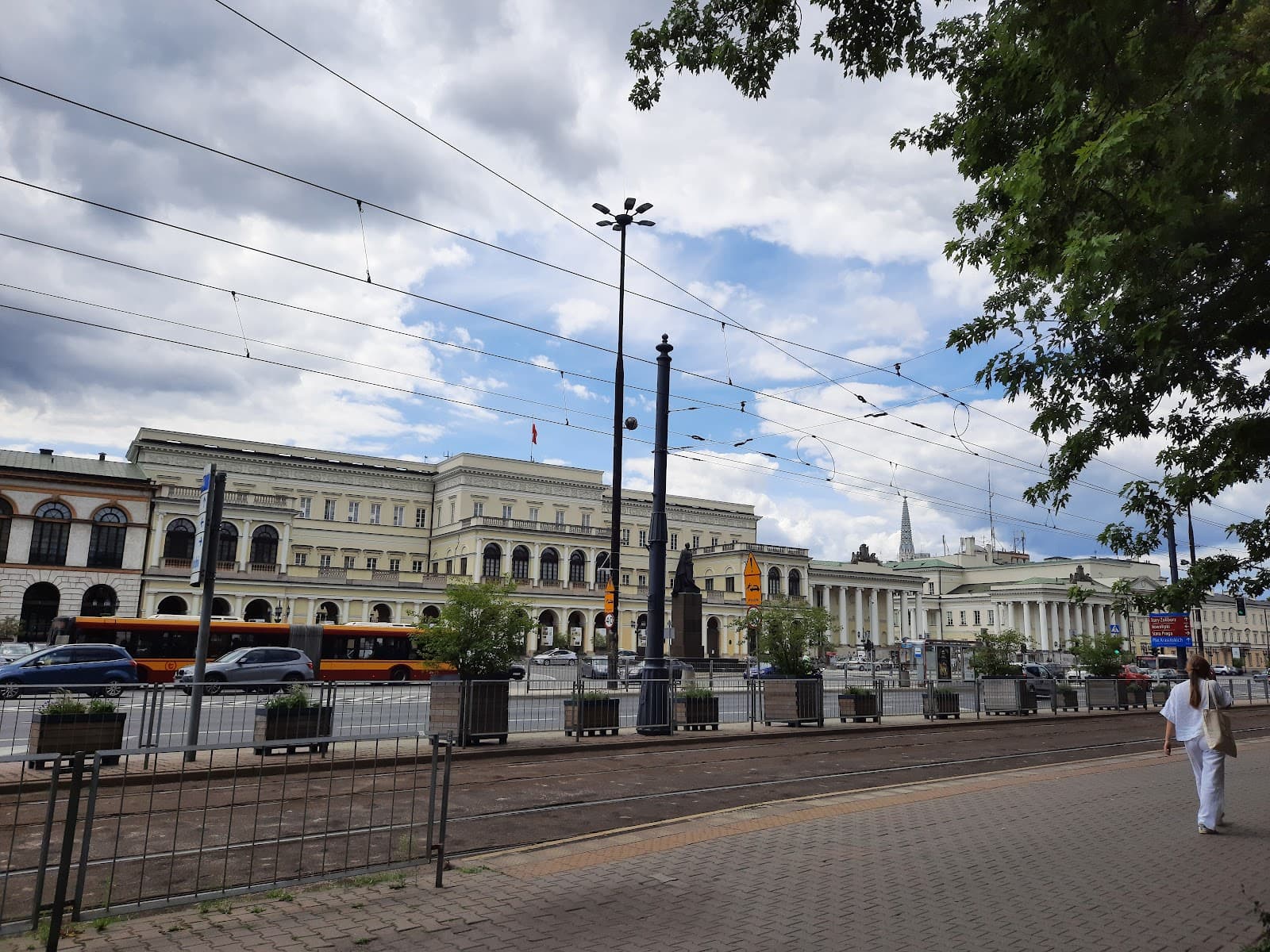 Bank Square Warsaw - Image 1