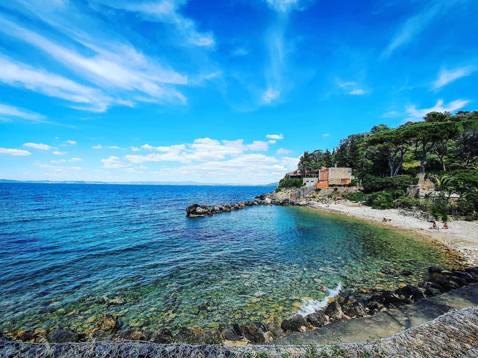 La Bionda Beach - Image 1