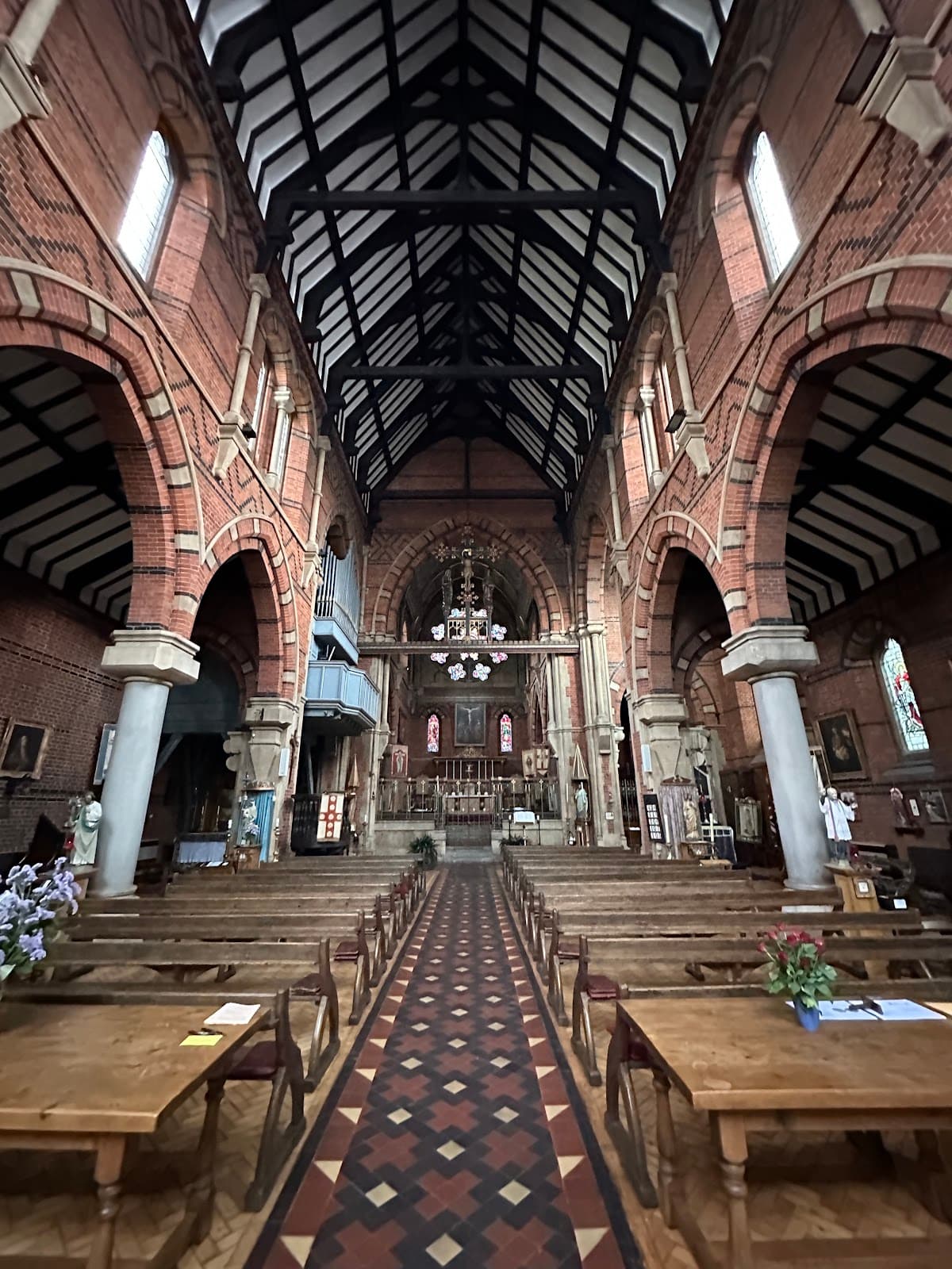 St. Peter's London Docks, London - Image 1