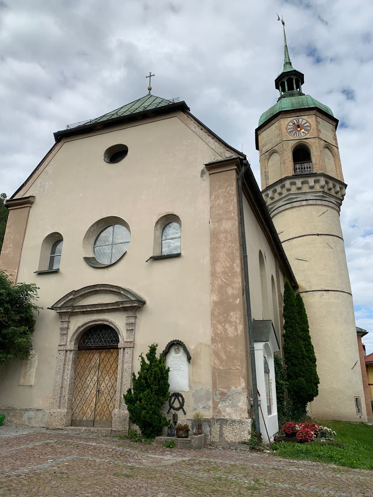 Höttinger Cemetery - Image 1