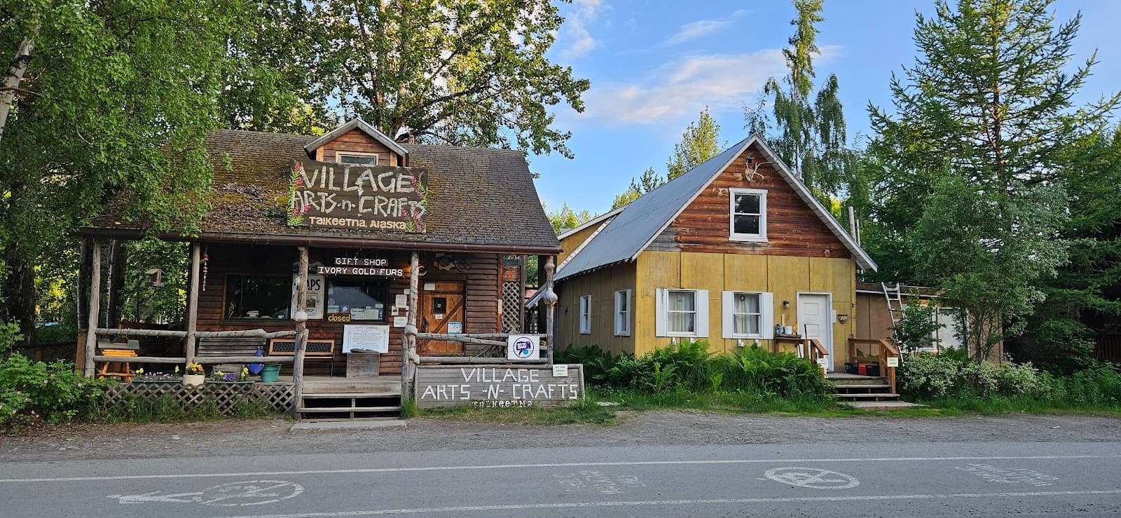 Talkeetna Roadhouse - Image 1