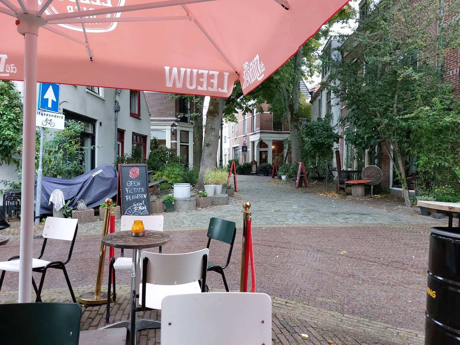 Unique Neighborhood Gems