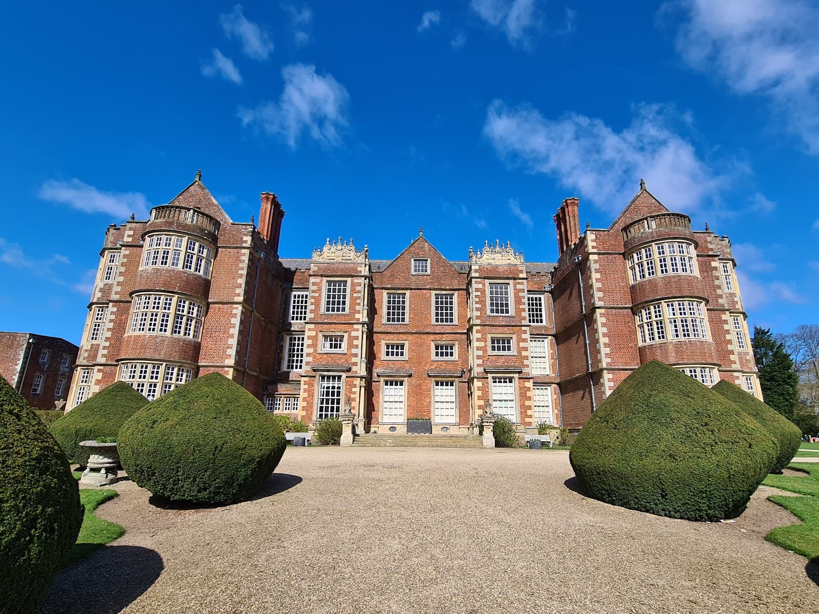 Burton Agnes Hall - Image 1