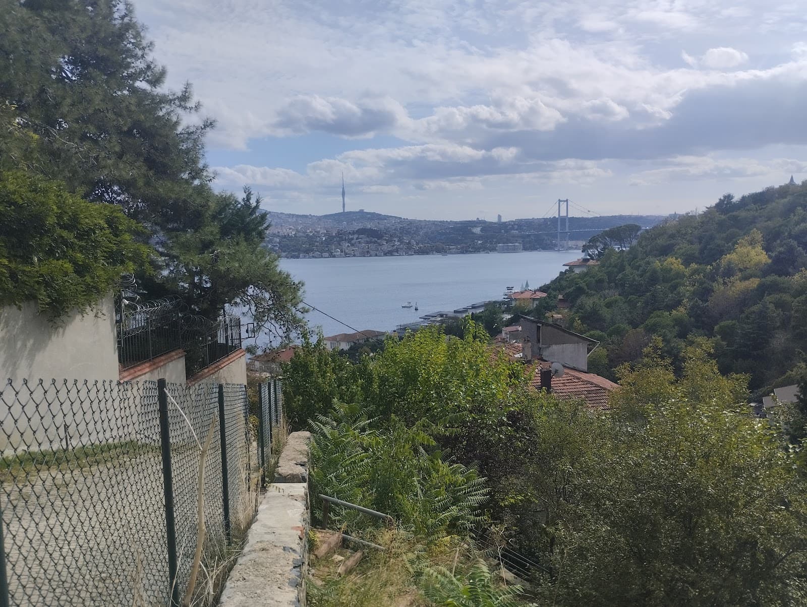 Kurucesme to Istinye shoreline, Istanbul - Image 1