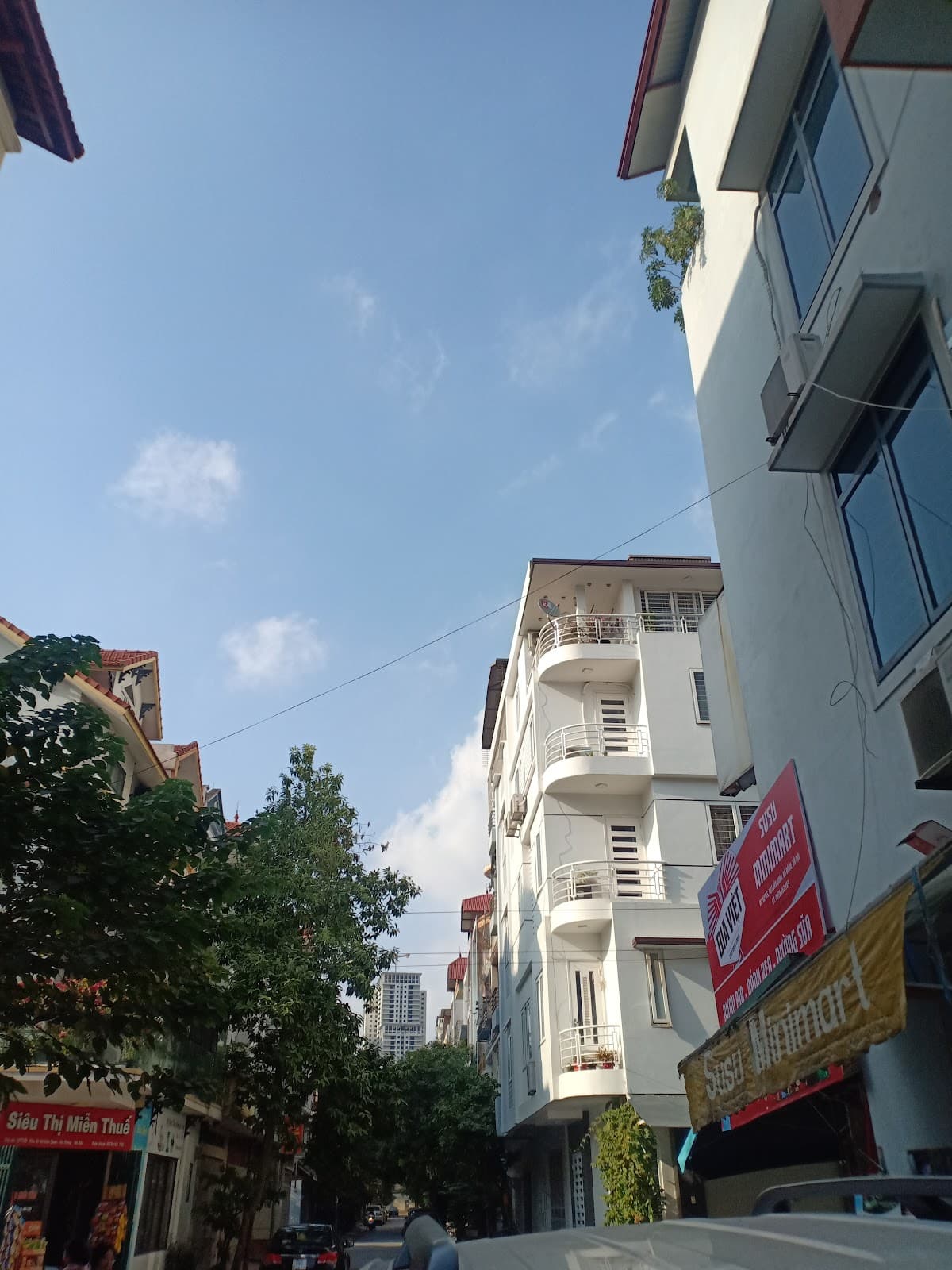 Van Quan area - Image 1