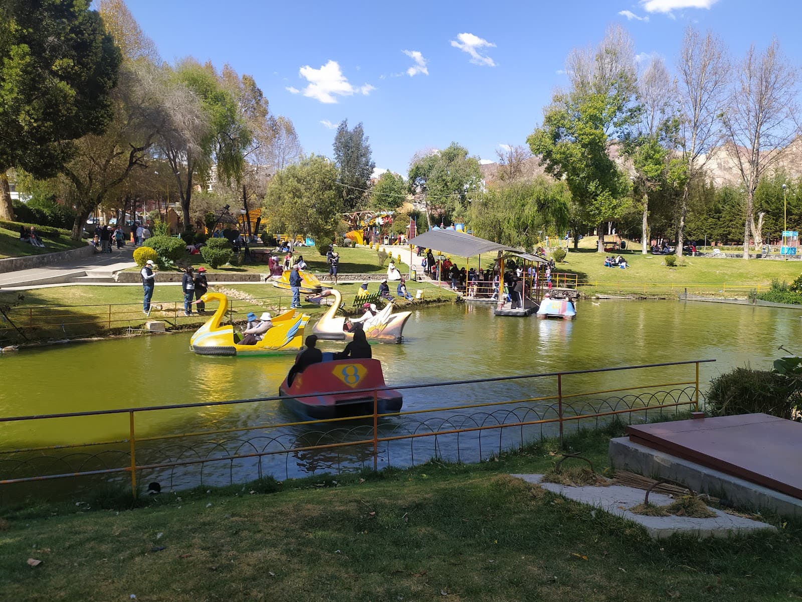 Laguna de Cota Cota - Image 1