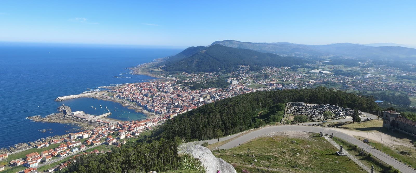 Monte Santa Trega & Castro - Image 1