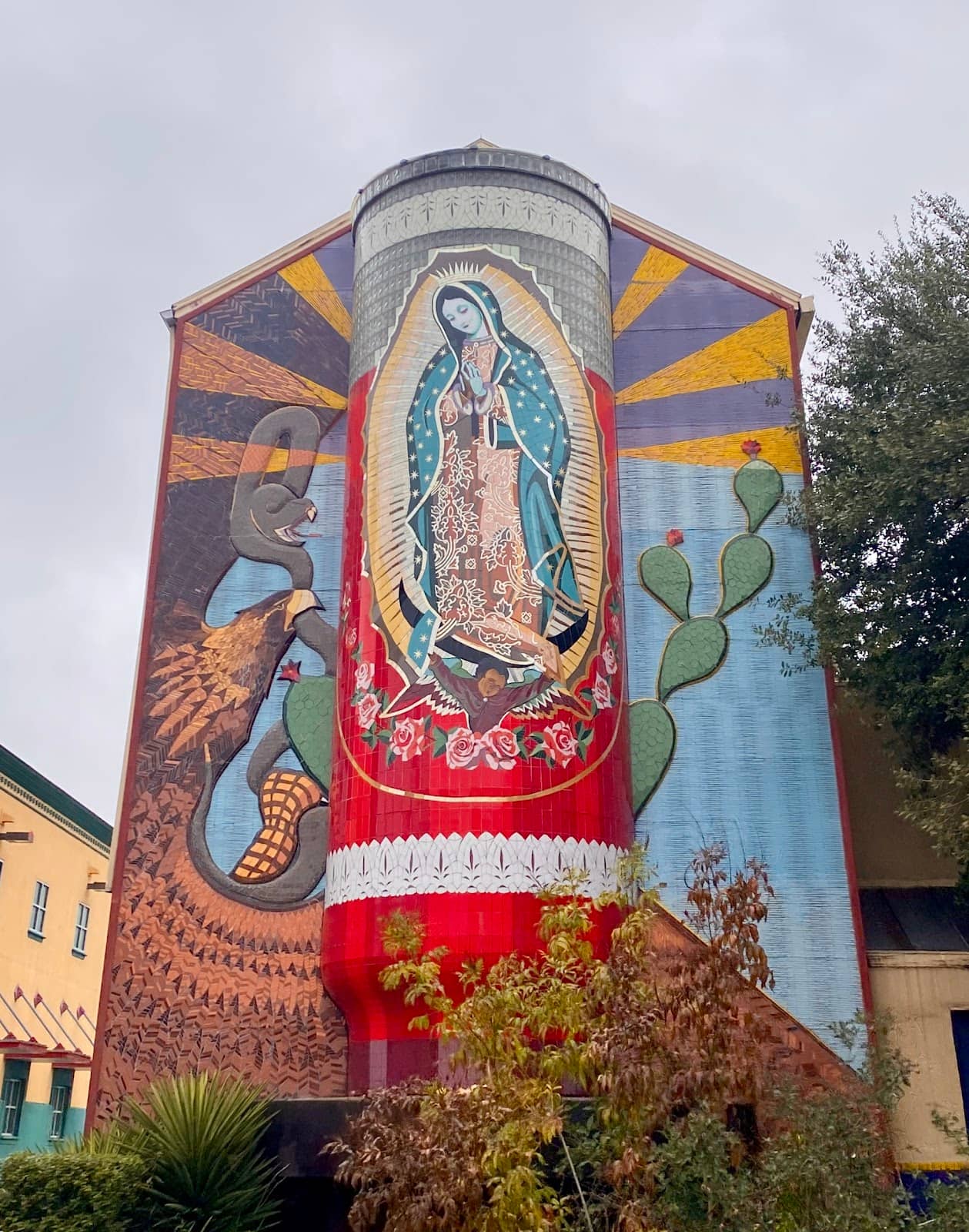 Outdoor Art Exploration