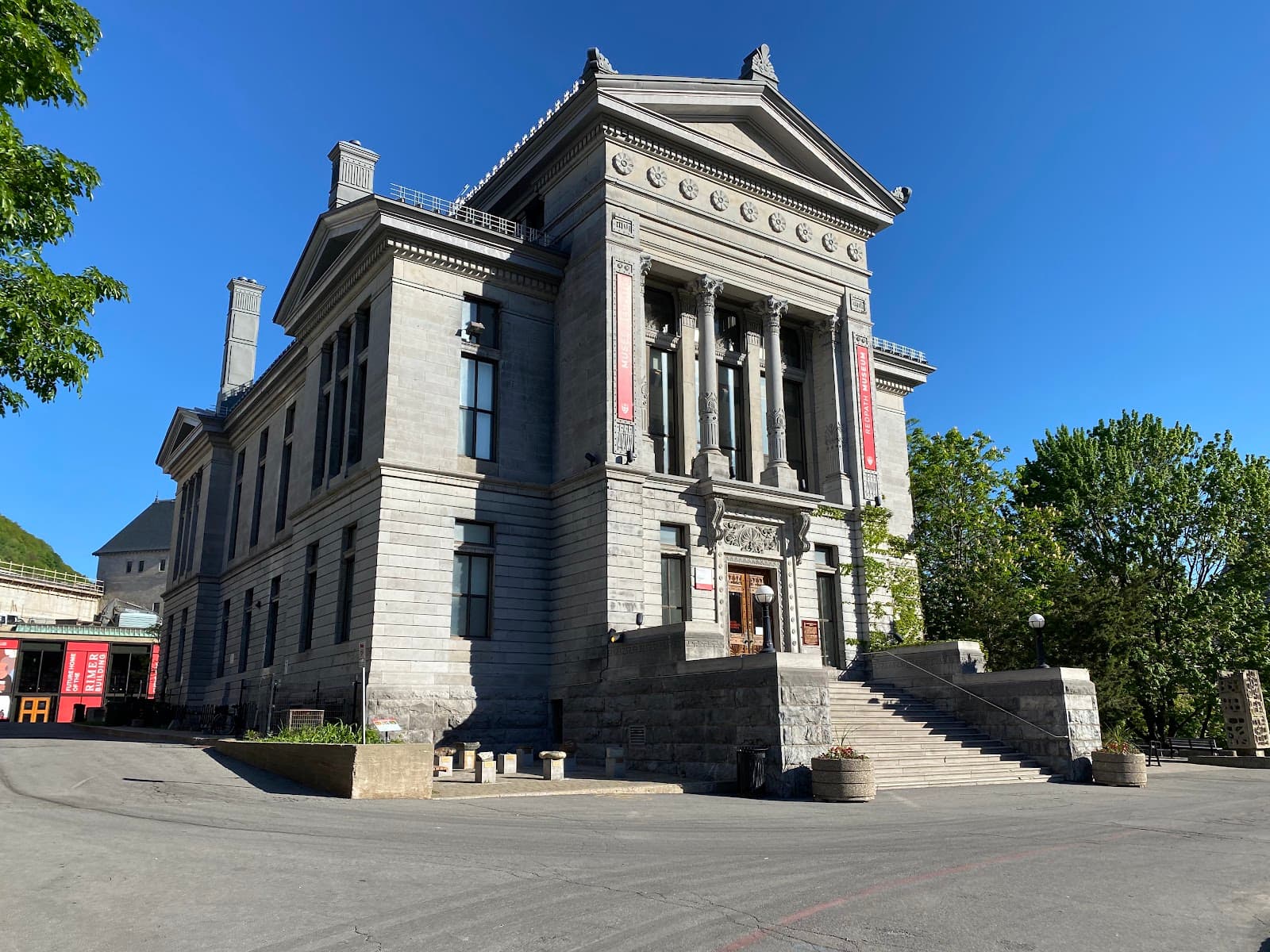 Redpath Museum - Image 1