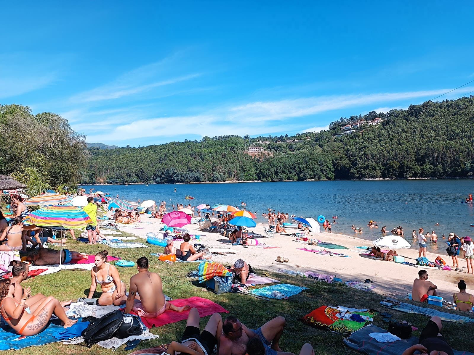 Praia Fluvial de Entre-os-Rios - Image 1