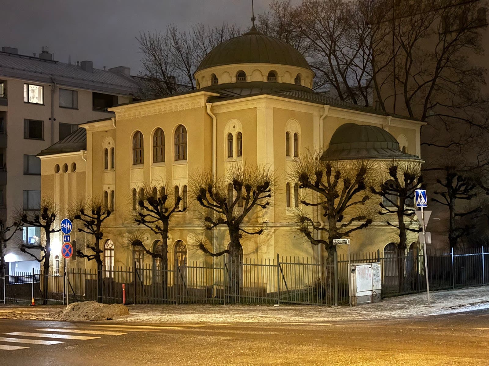 Turku Synagogue - Image 1