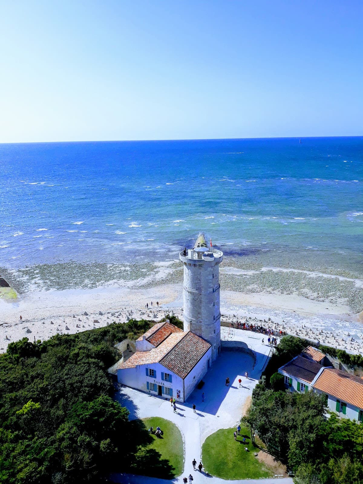 Phare des Baleines - Image 1