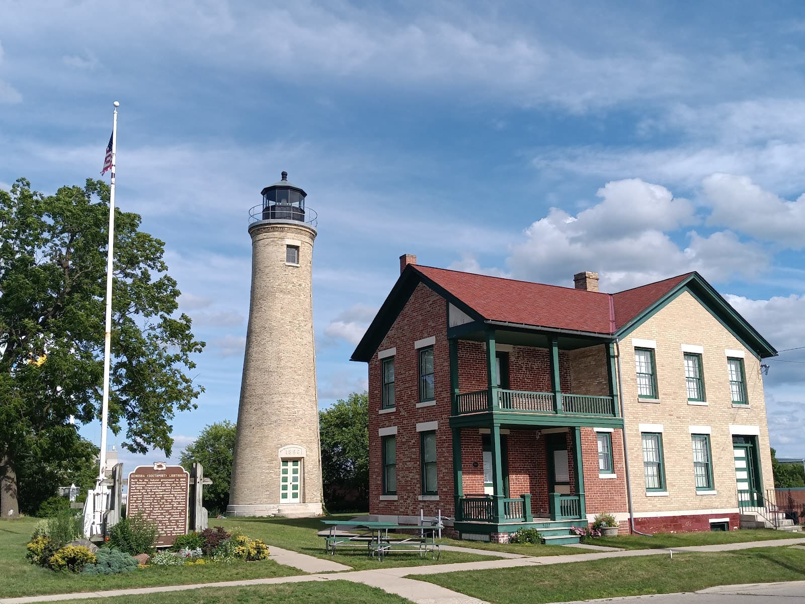 Southport Light Station Museum - Image 1