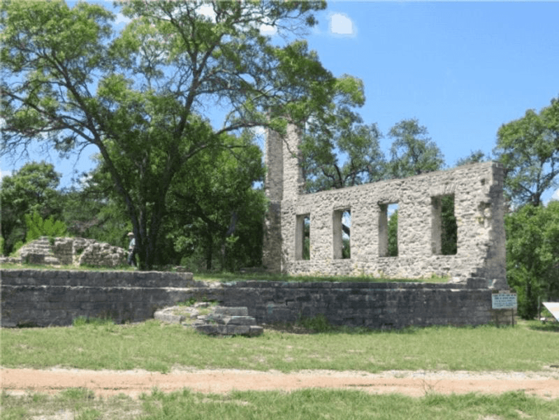 Salado Historic District - Image 1