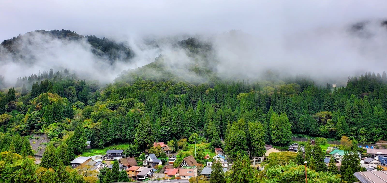 Gokayama Onsen - Image 1