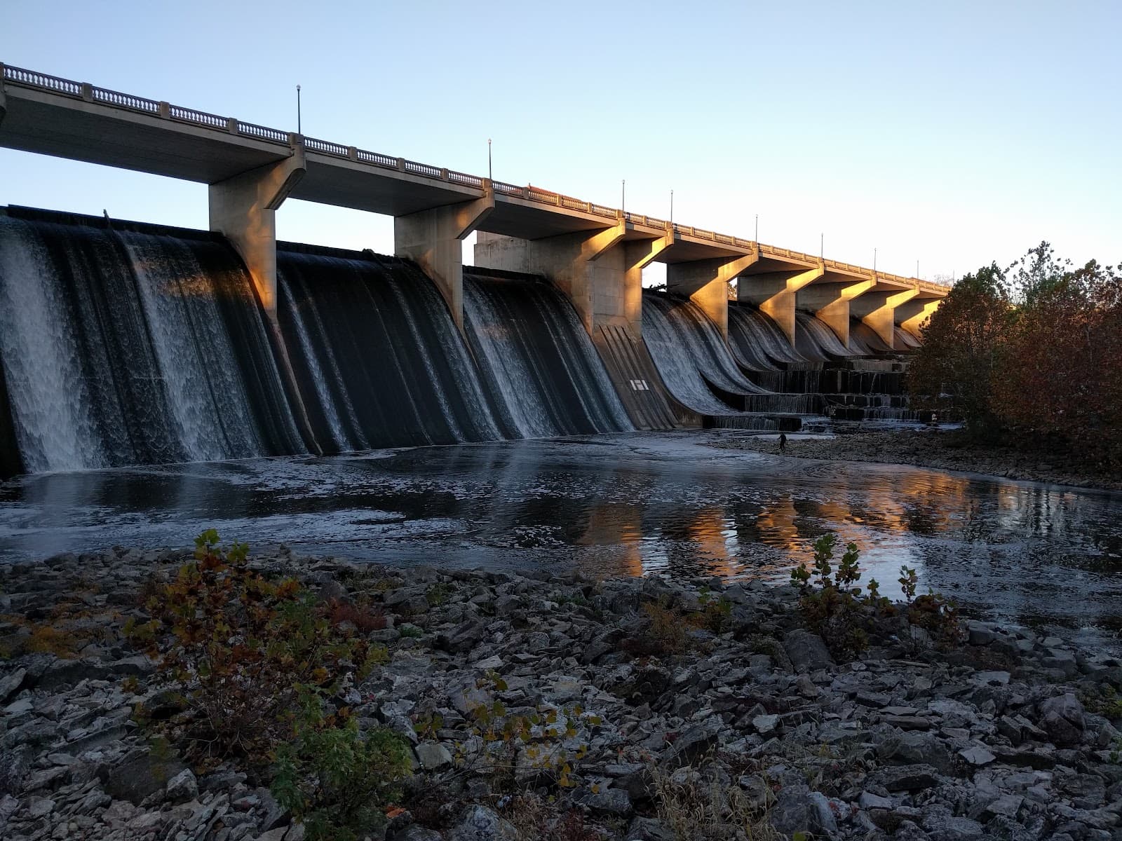 O'Shaughnessy Dam and Bridge - Image 1