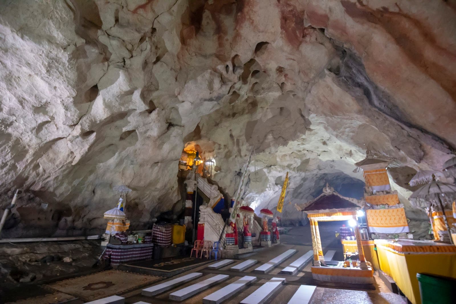 Goa Giri Putri Temple - Image 1
