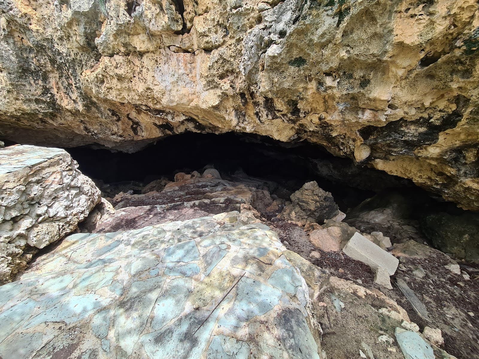 Huliba Cave (Tunnel of Love) - Image 1