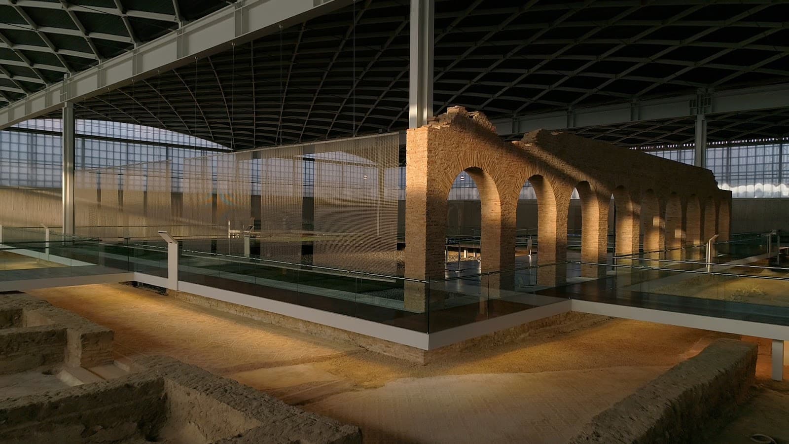 Museo de la Villa Romana de El Cerro de la Atalaya - Image 1