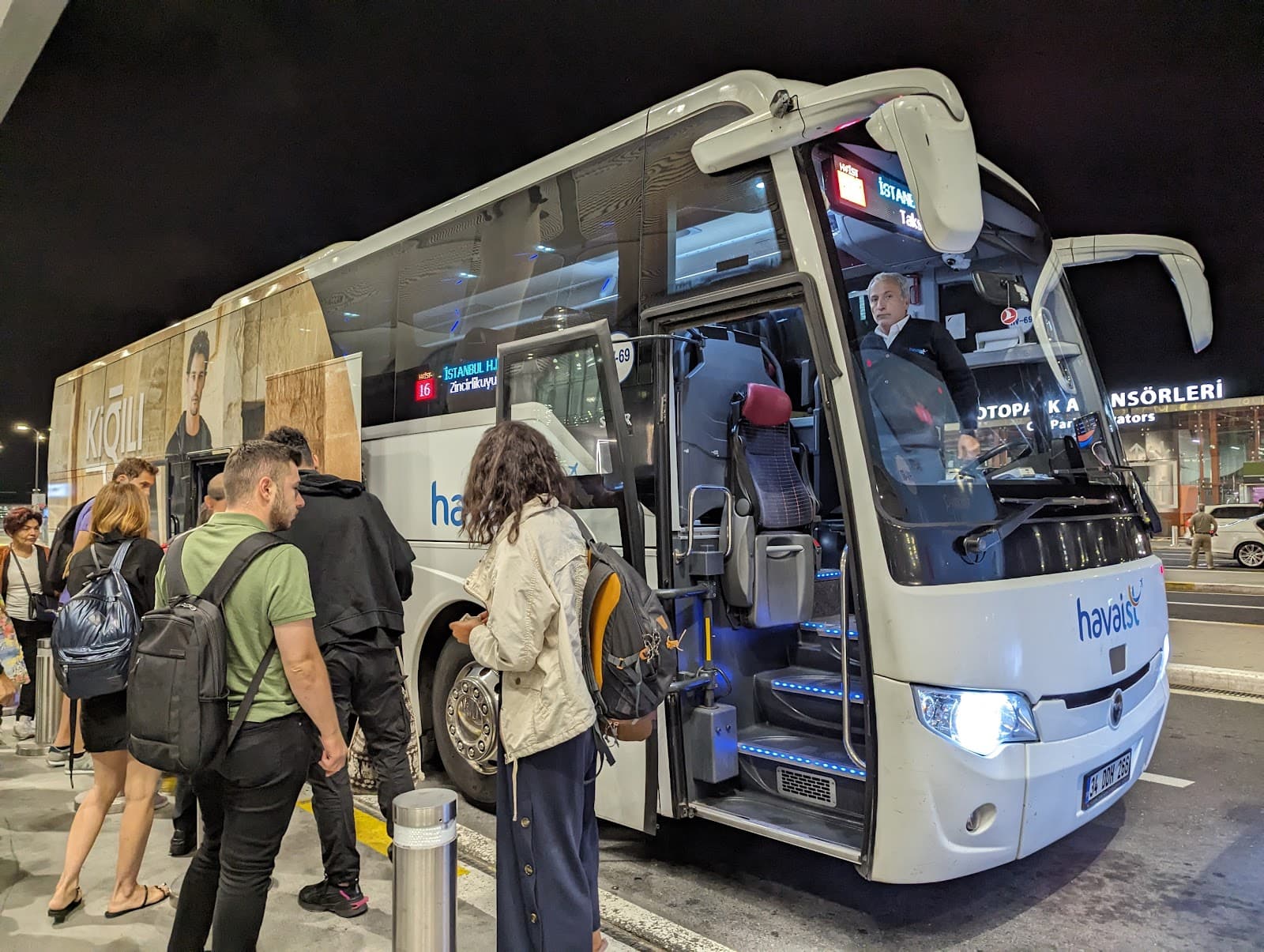 Havaist Bus Terminal - Image 1