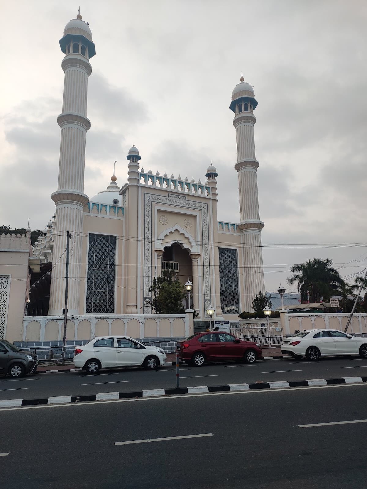 Palayam Juma Masjid - Image 1