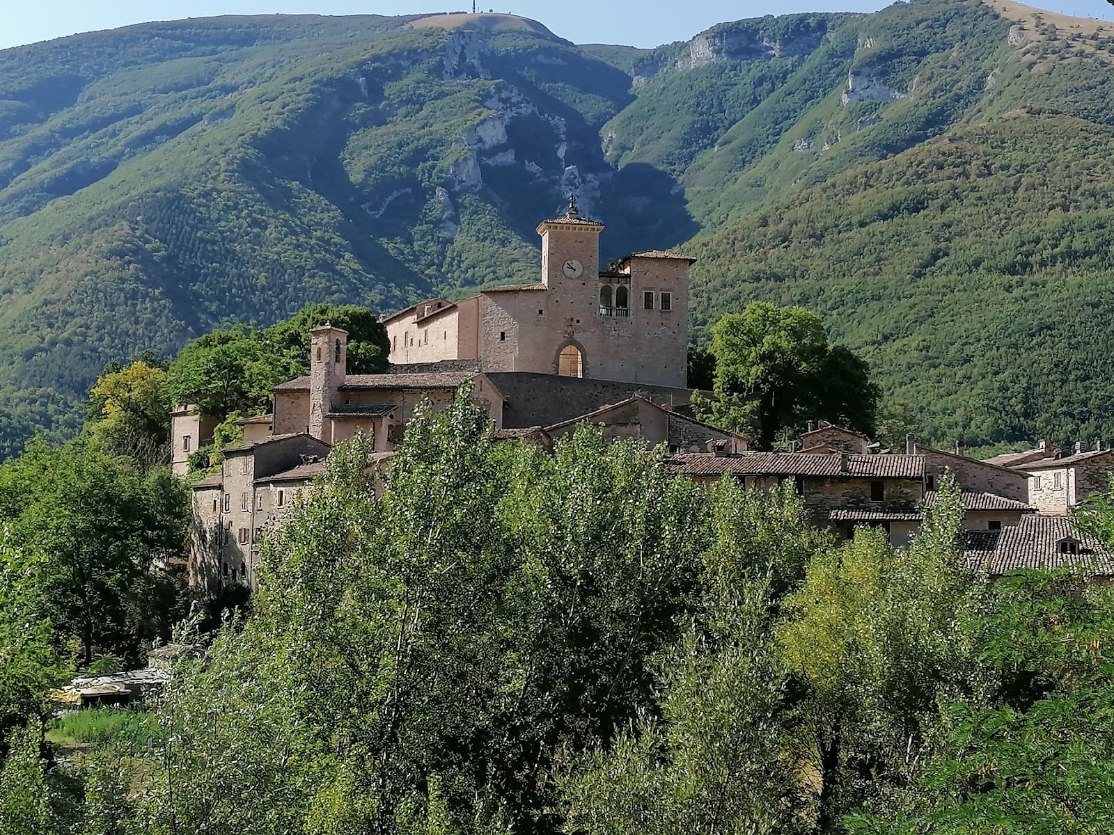 Brancaleoni Castle (Piobbico) - Image 1