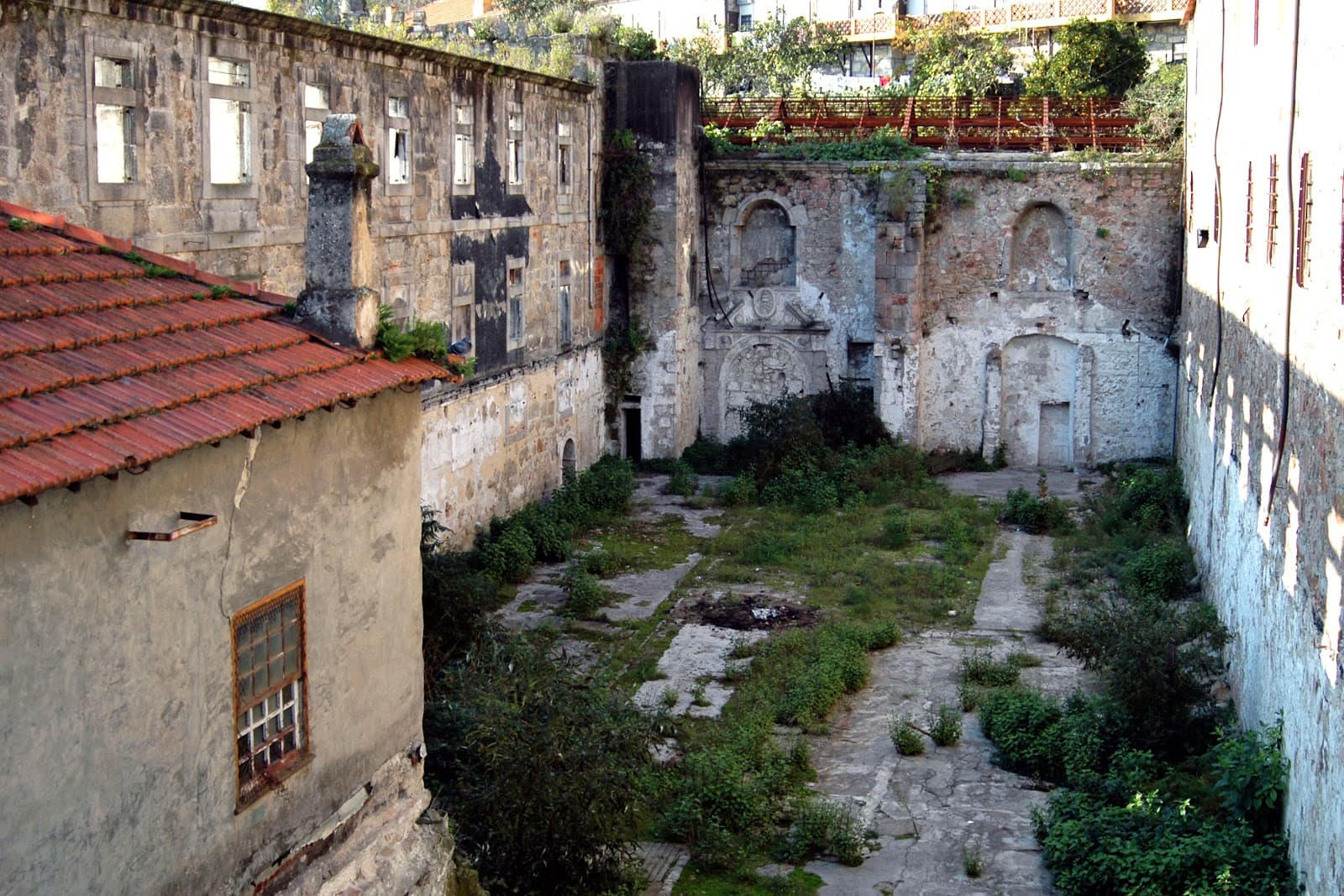 Monastery of Monchique Ruins Porto - Image 1
