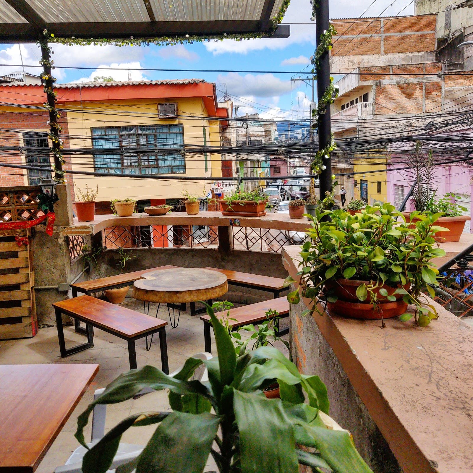 Calle La Ronda - Image 1