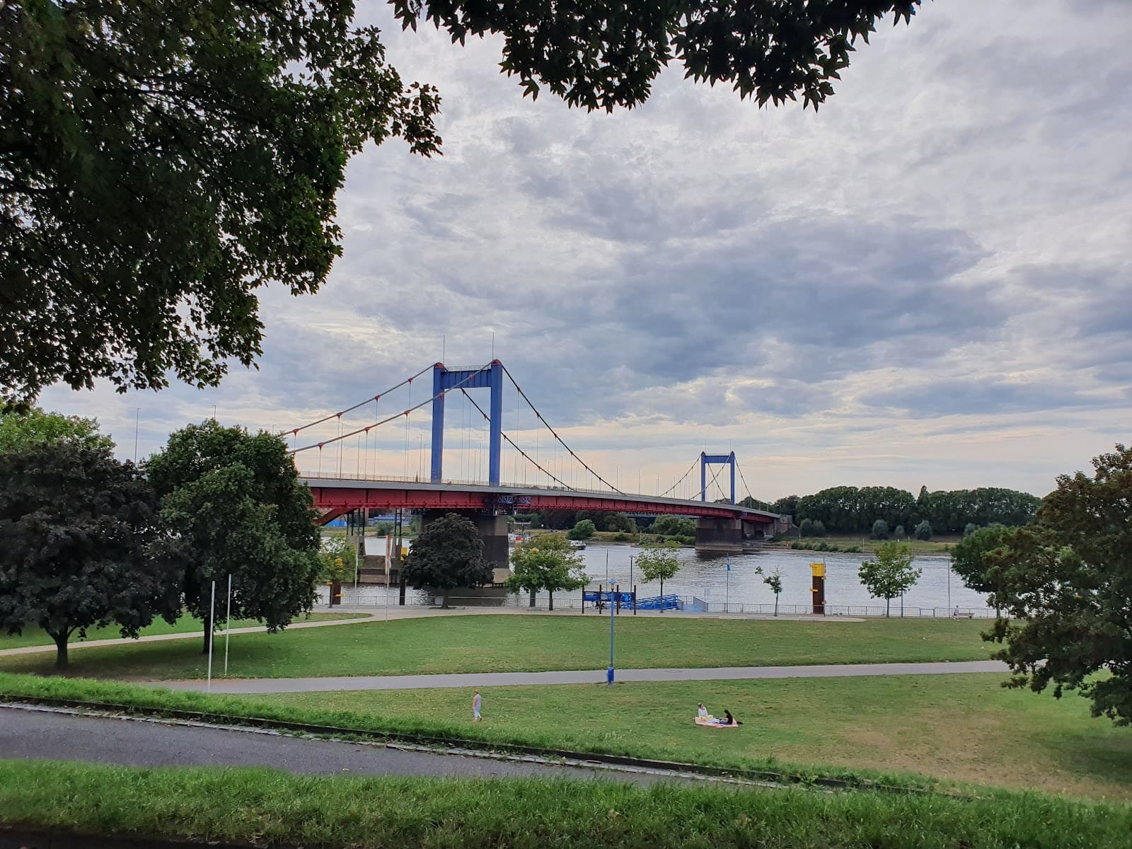 Ruhrort Duisburg - Image 1