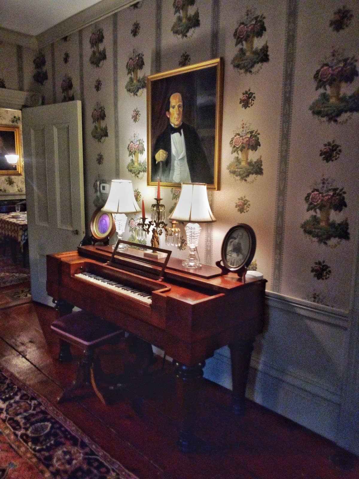 Knowledgeable Docent Tours