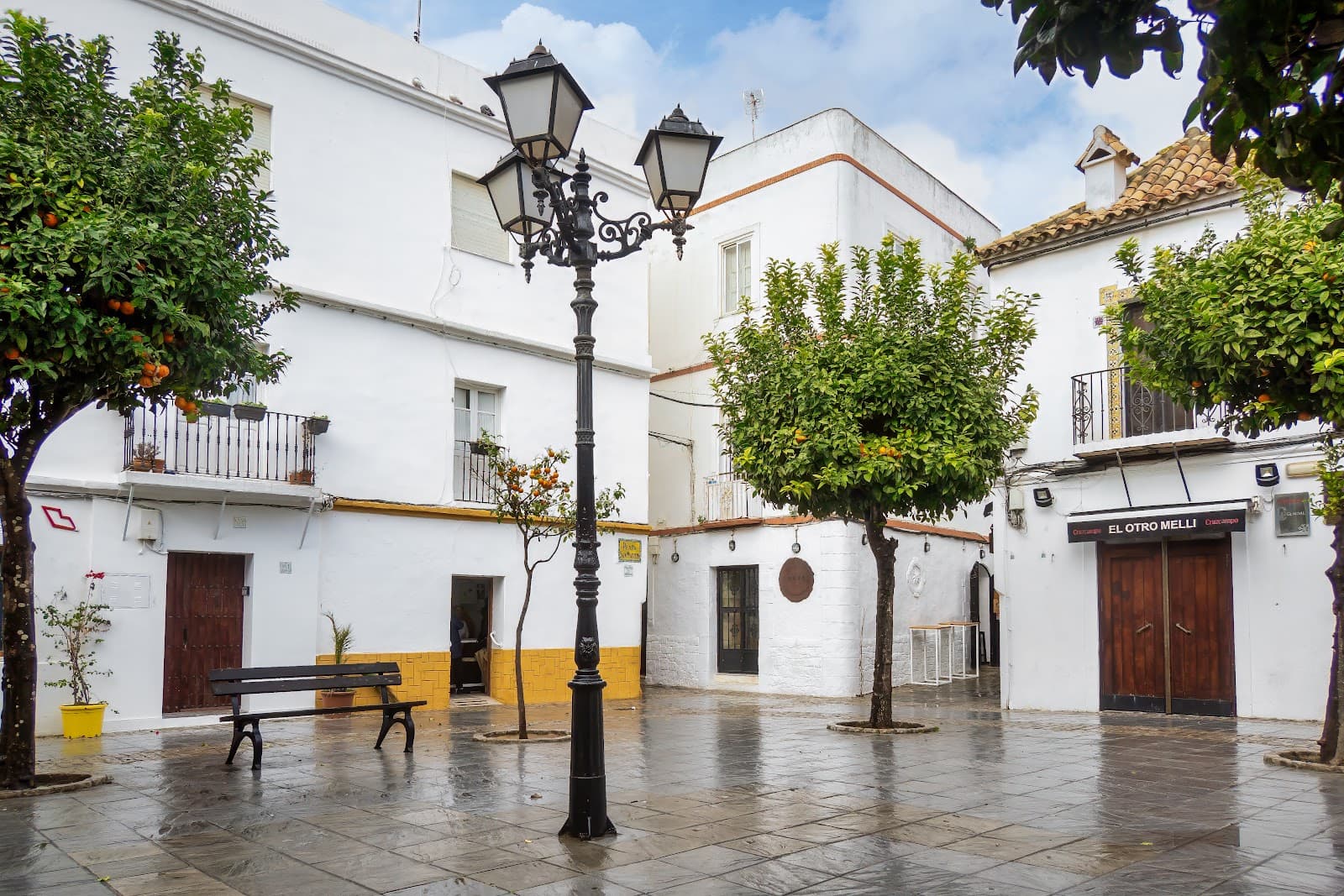 Tarifa Old Town - Image 1