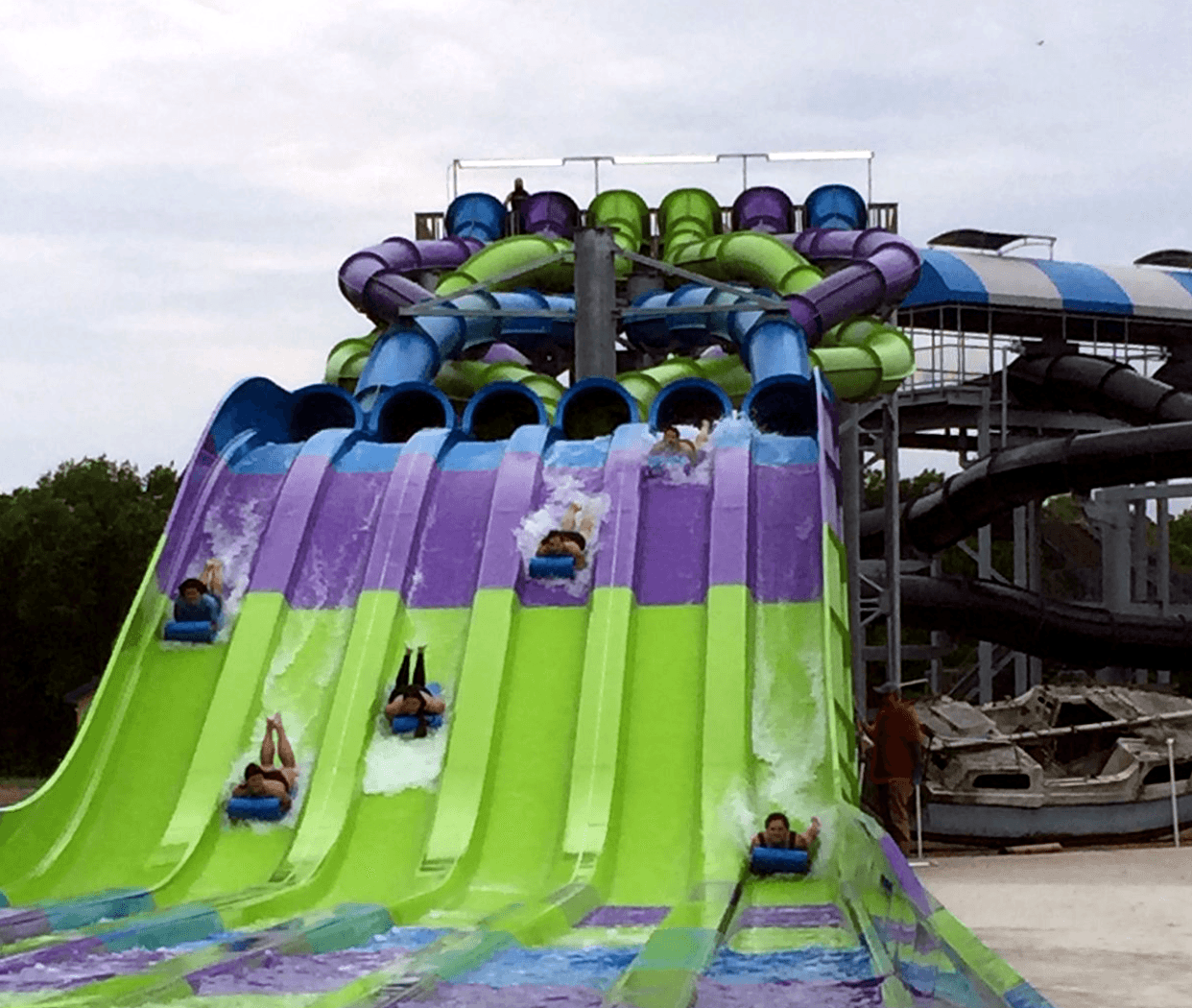 Deep River Waterpark - Image 1