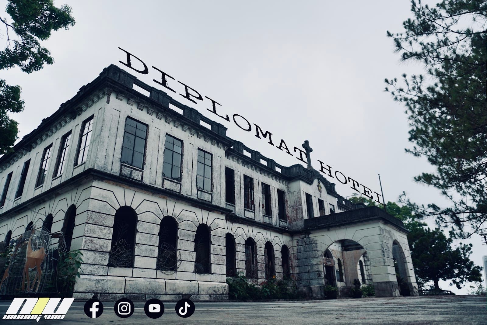 Dominican Hill and Nature Park Diplomat Hotel - Image 1