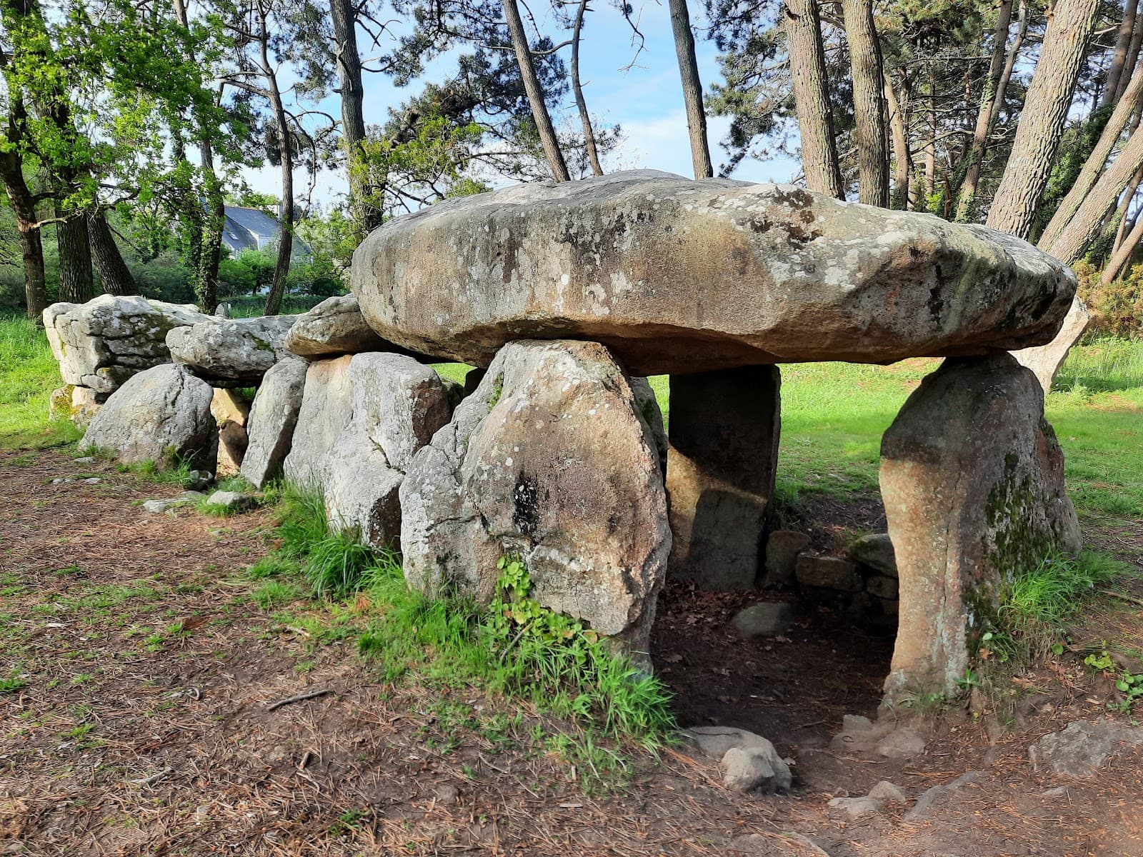 Mane-Kerioned Dolmens - Image 1