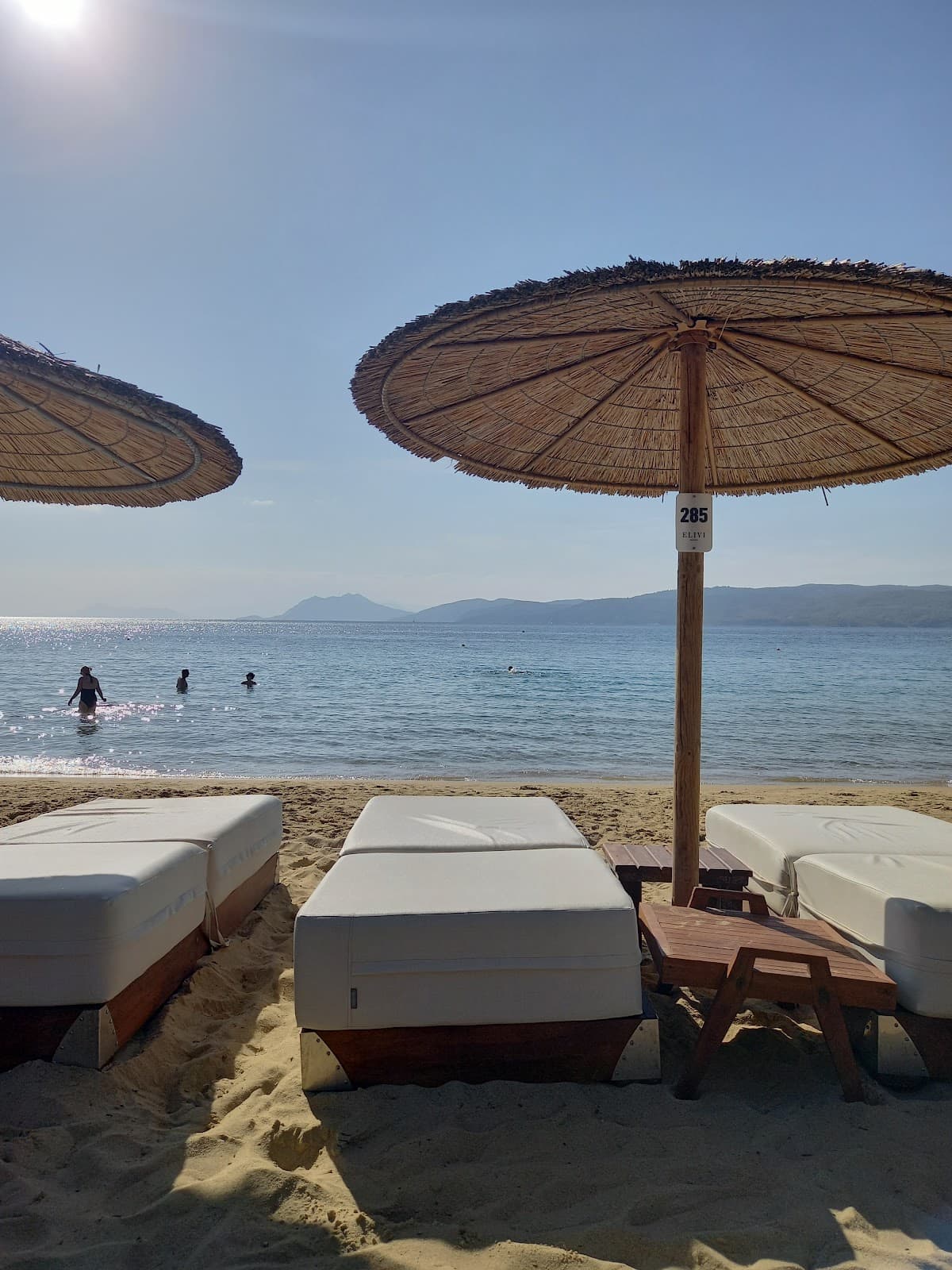 Big Banana Beach - Image 1