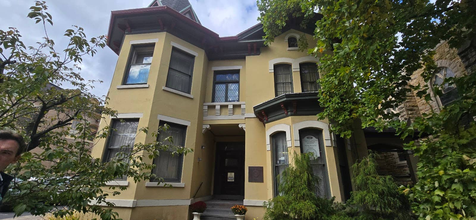 Extensive Card Catalogs