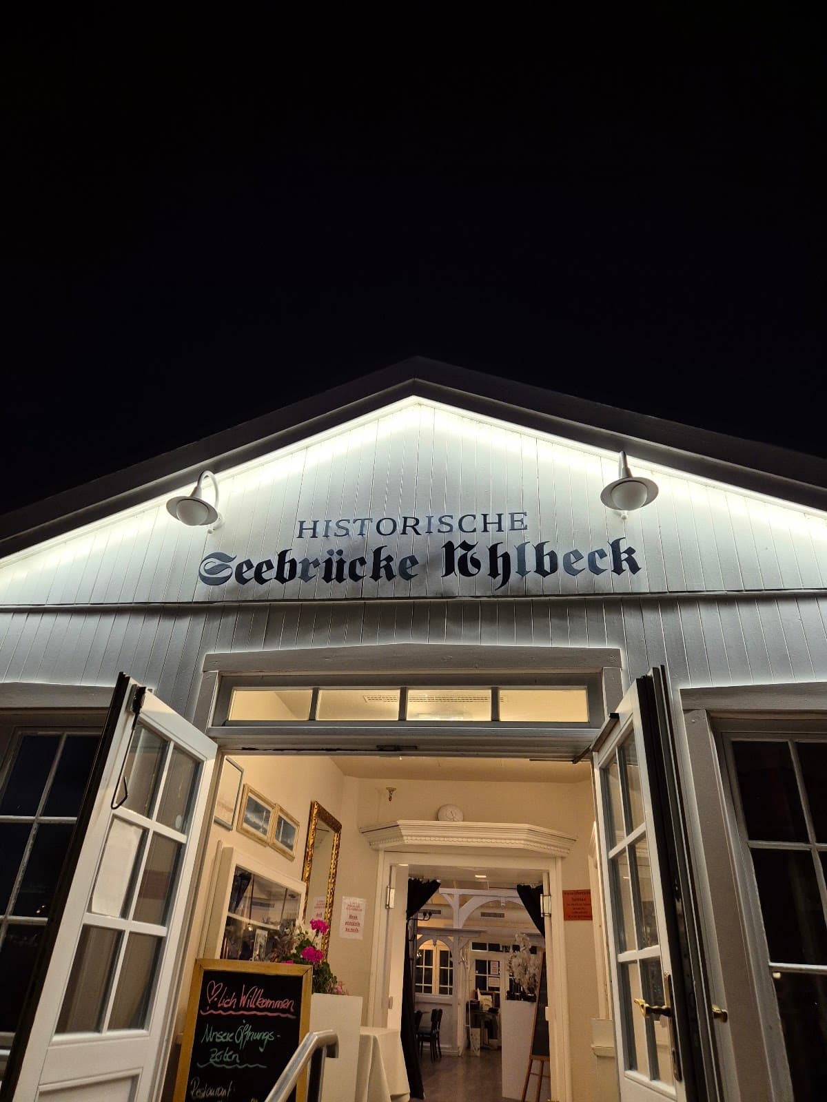 Ahlbeck Pier - Image 1