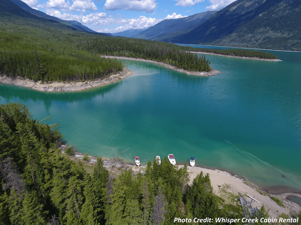 Kinbasket Lake (Canoe Reach) Marina - Image 1