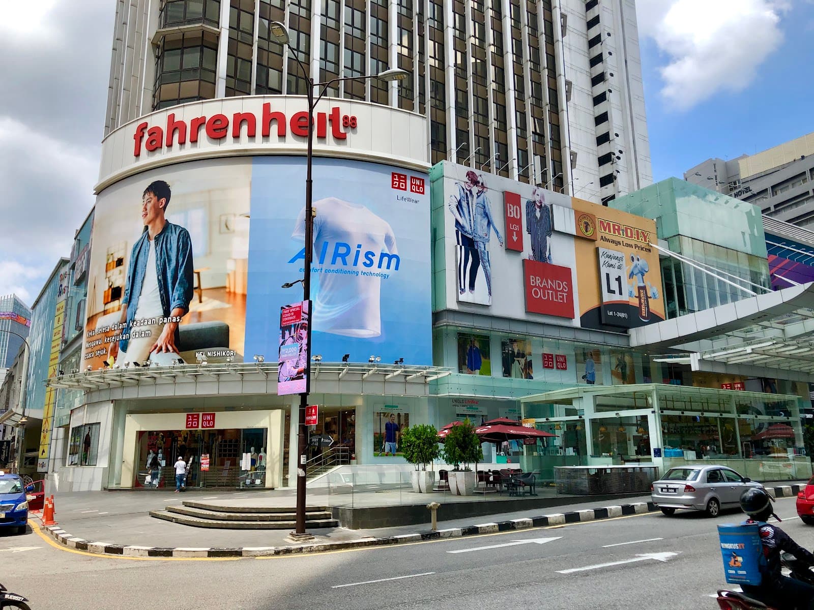 Fahrenheit 88 - Image 1