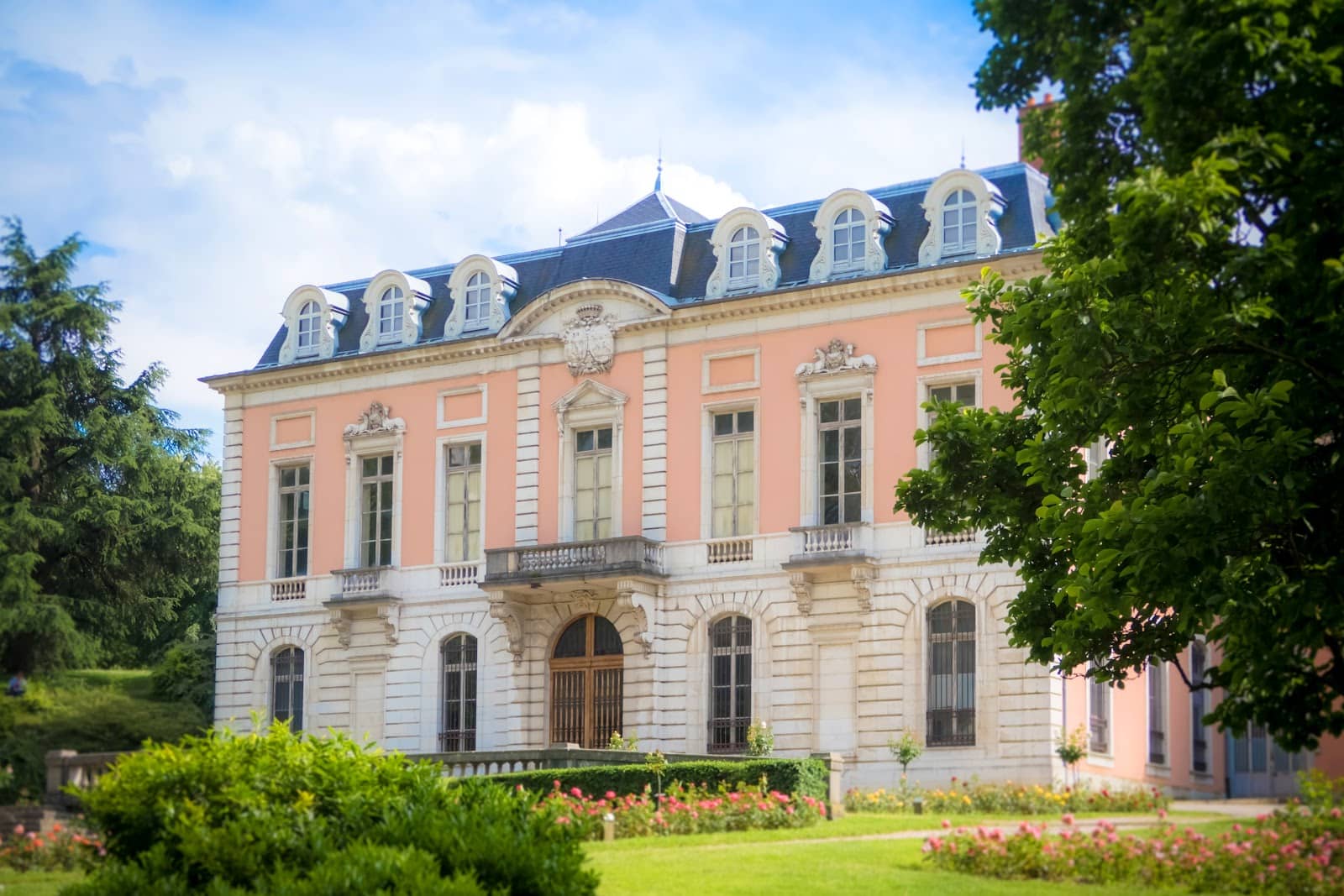 Tranquil Park and Fountain