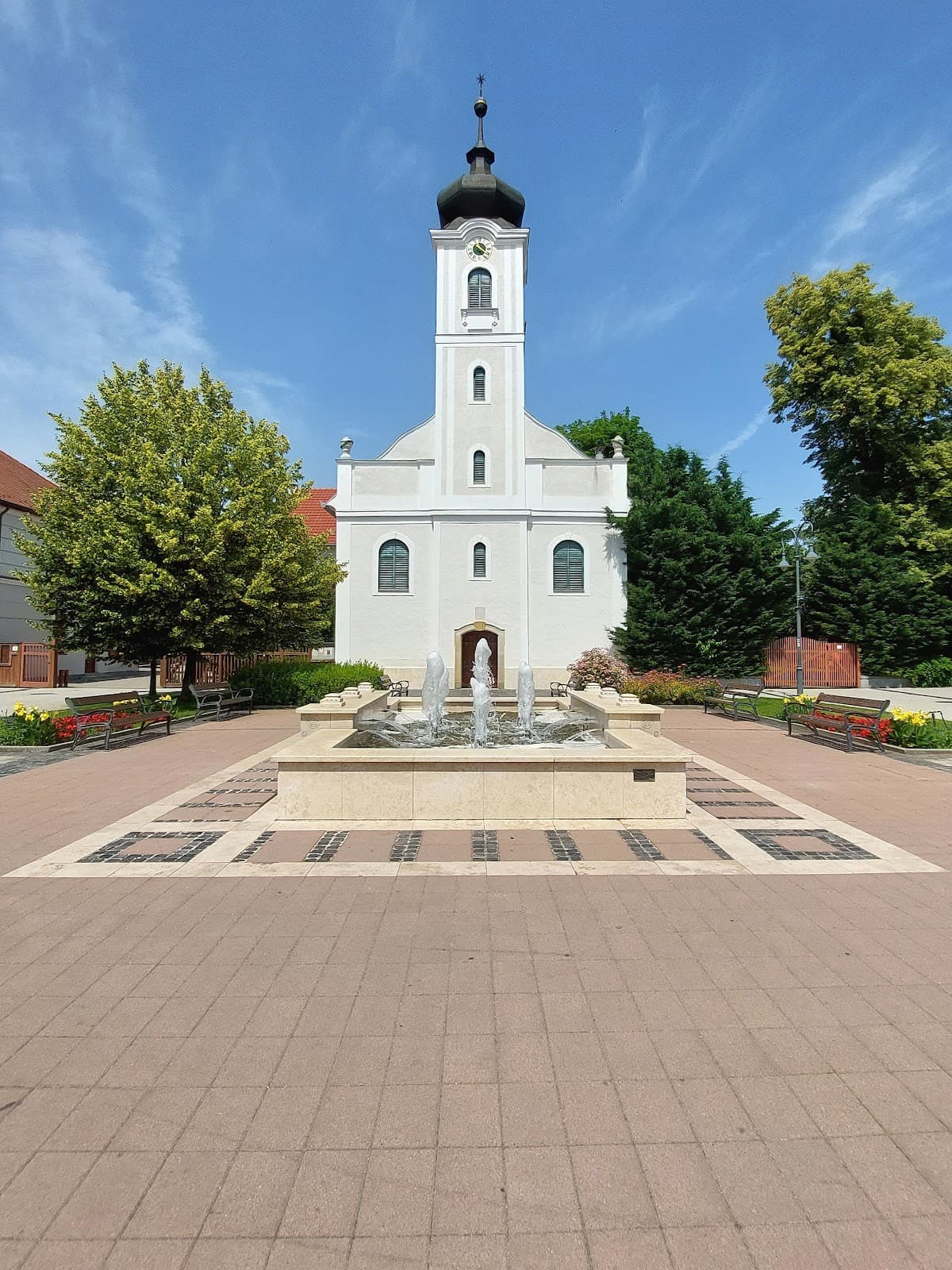 Gödöllő Reformed Church - Image 1