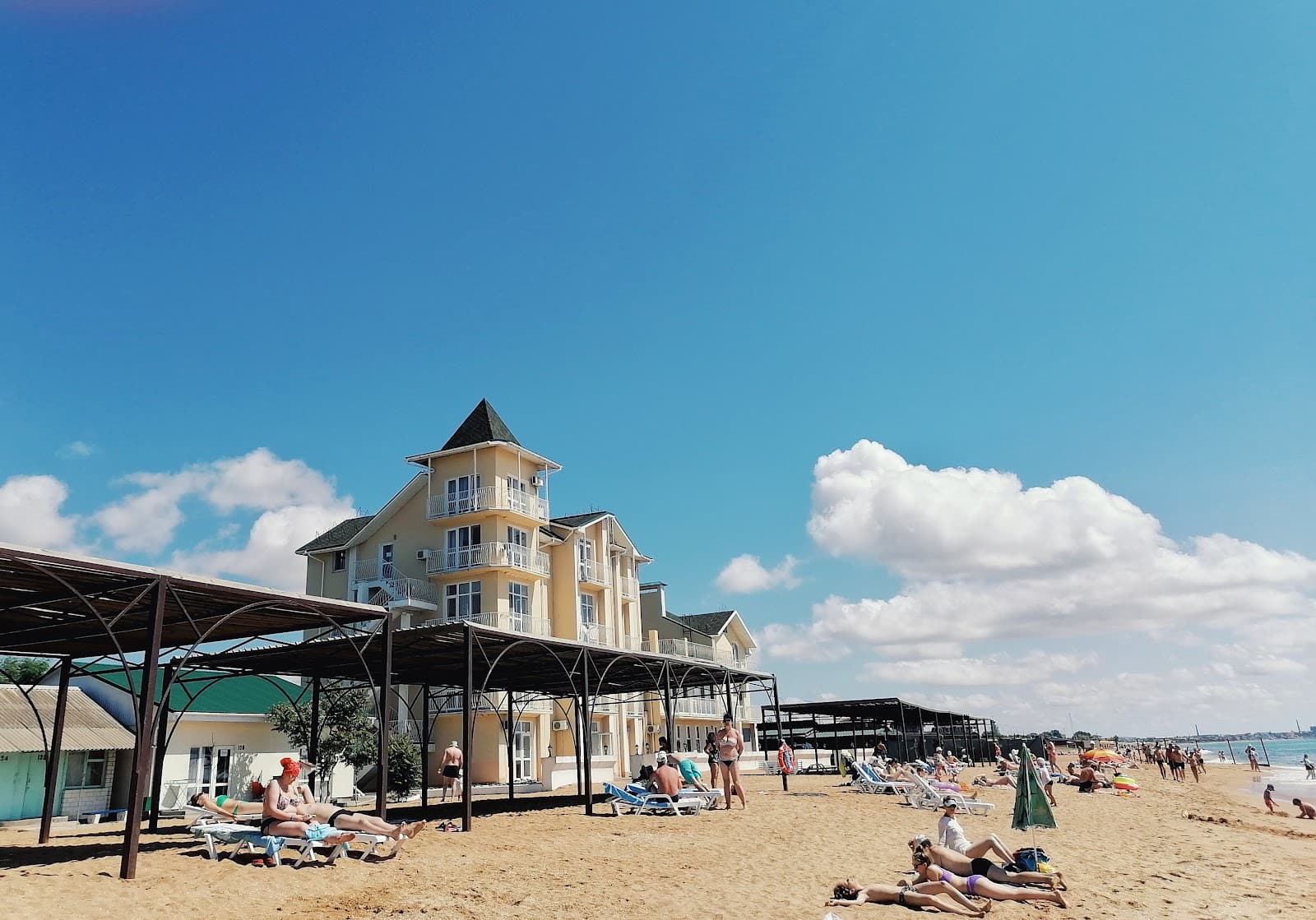 Golden Beach (Zolotoy Plyazh) - Image 1