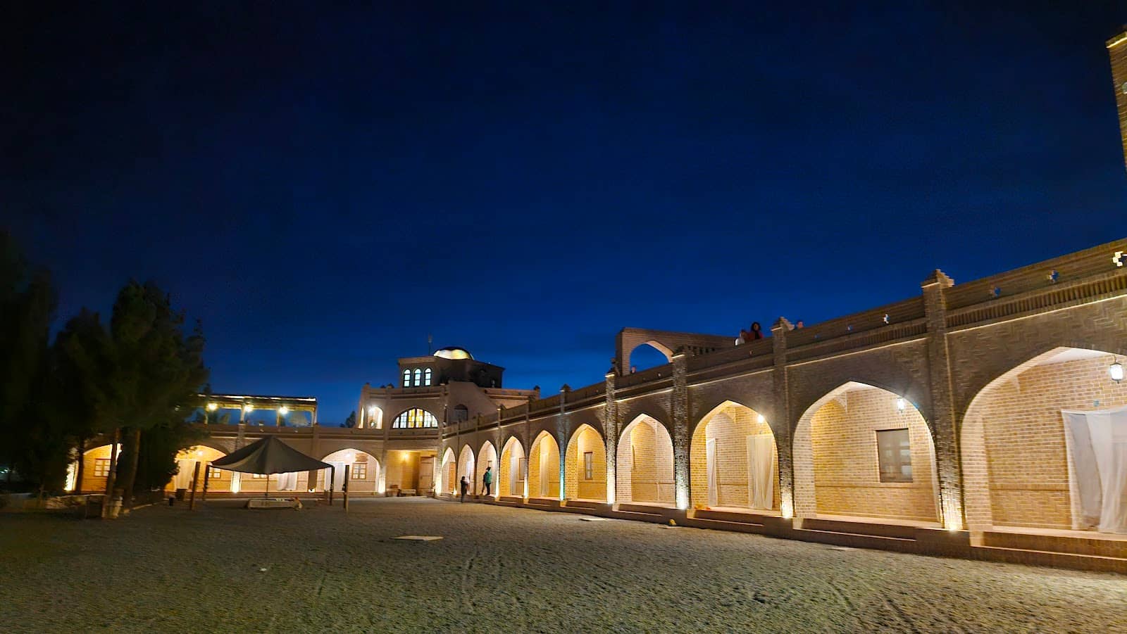 Traditional 'Koomeh' Stays