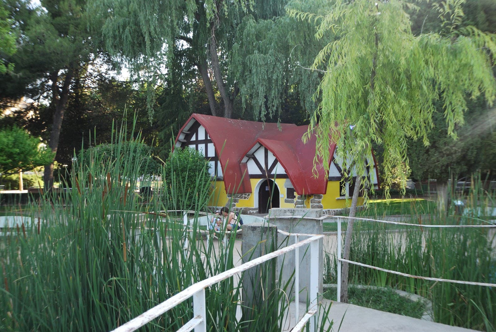 Parque Miguel Servet - Image 1