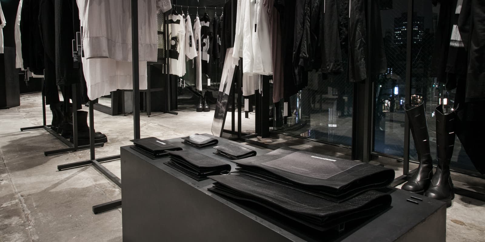 Julius Tokyo - Image 1