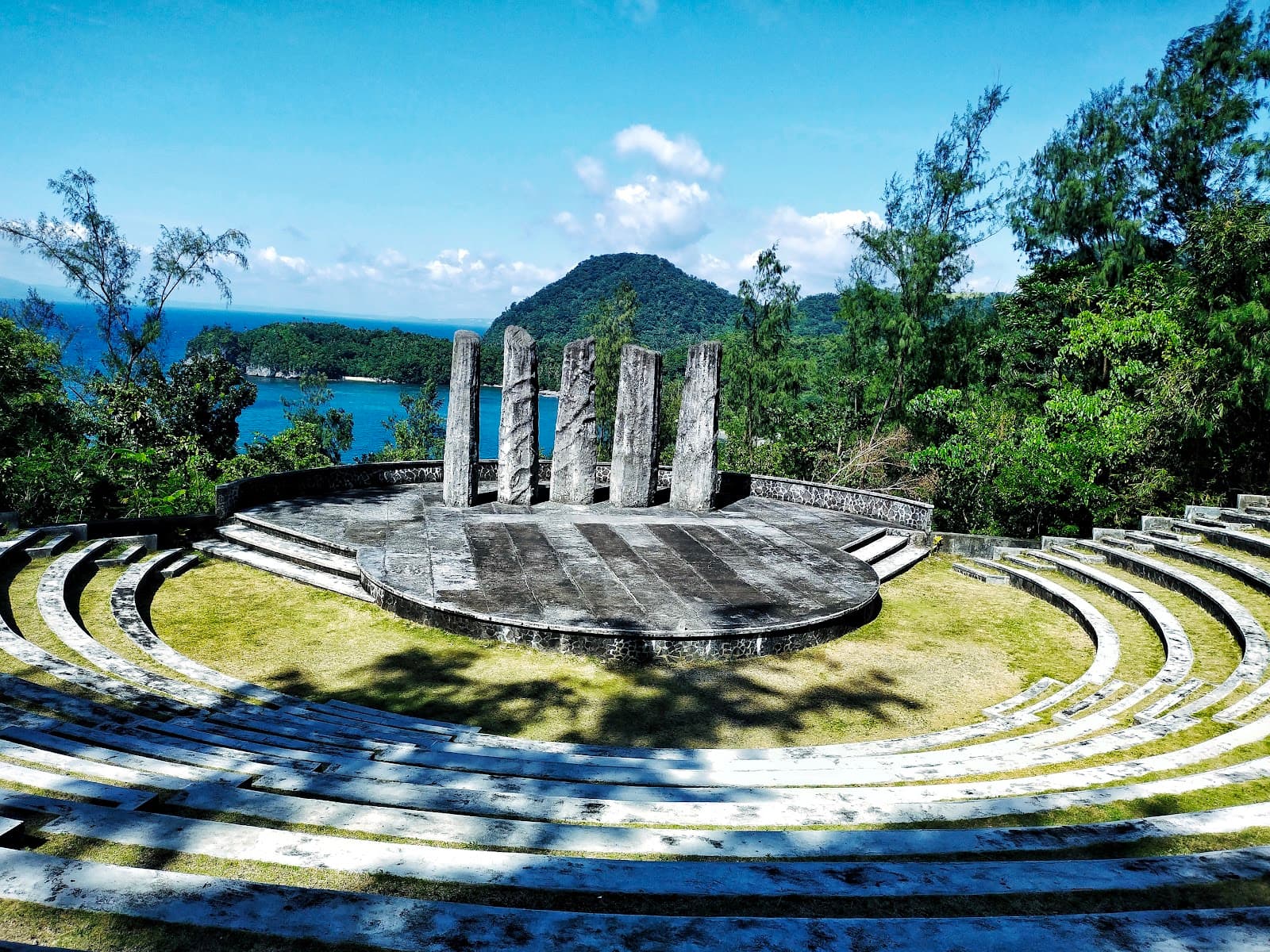 Cagraray Eco Park & Amphitheater - Image 1